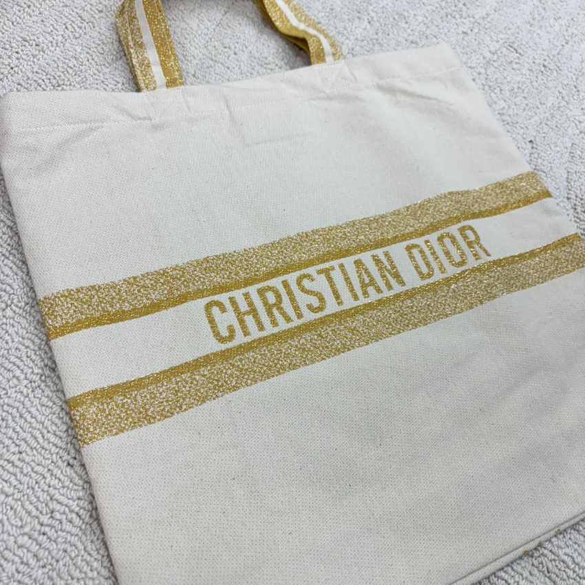 最新款Chrisitian Dior Tote Bag刺繡款(有盒裝)